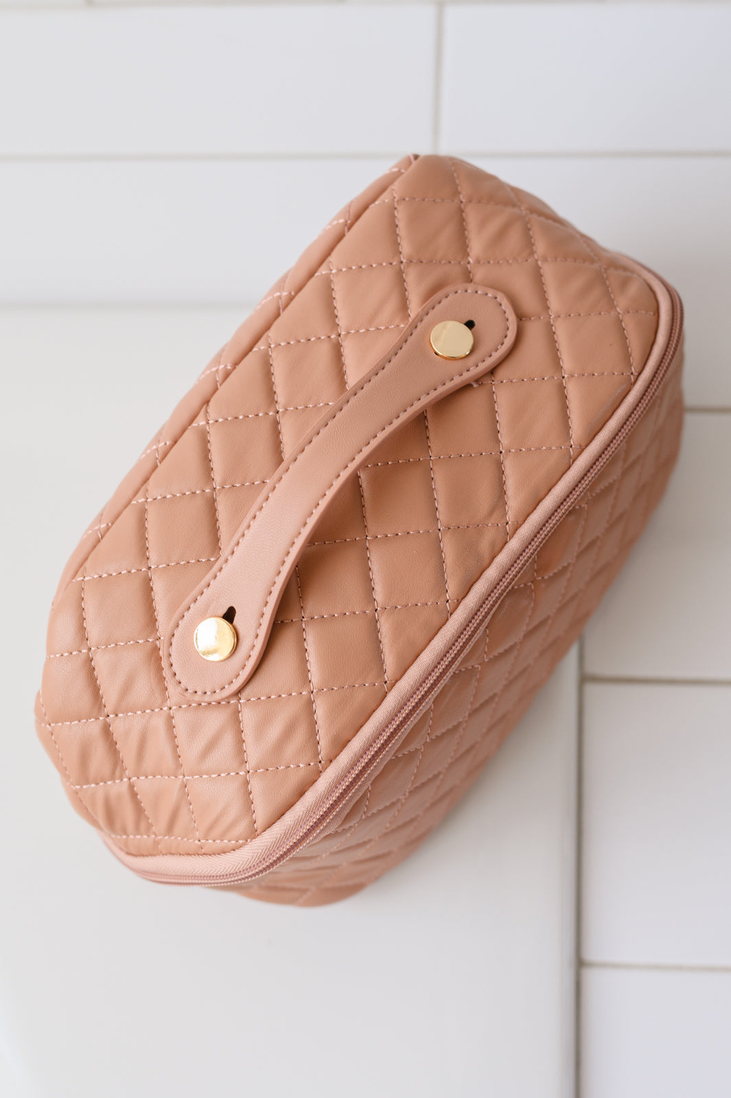 Large Capacity Quilted Makeup Bag in Pink